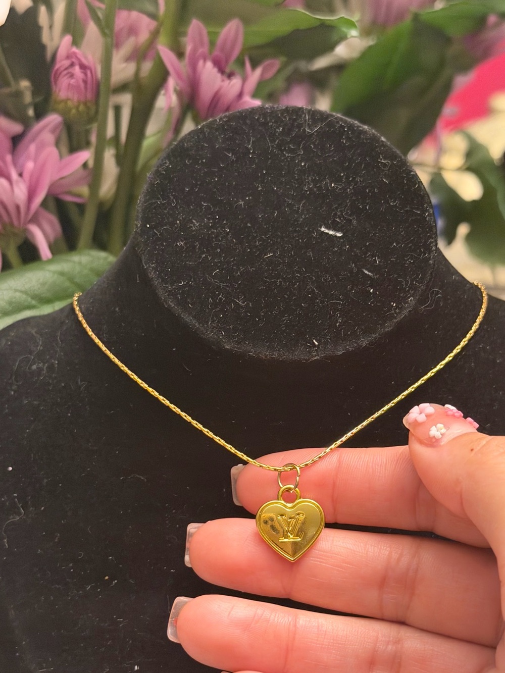 Louis vuttion Gold Heart Pendant Necklace